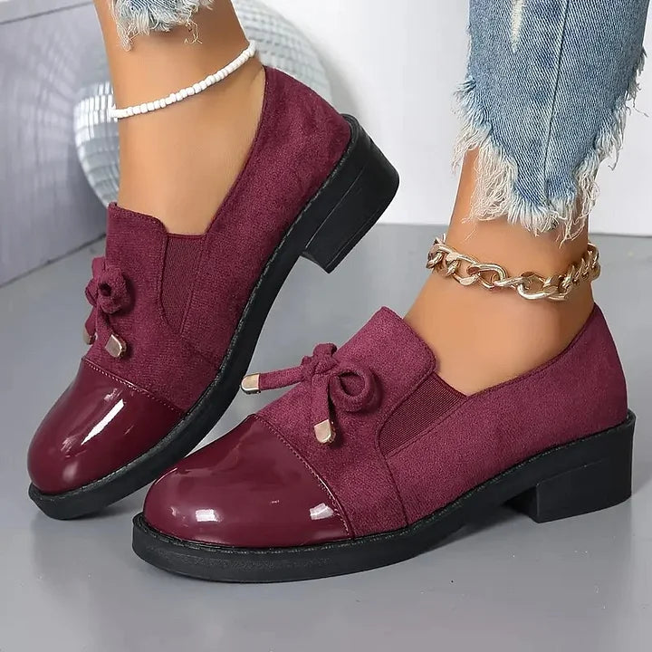 Mocasines Elegantes con Punta Redonda y Lazo Decorativo