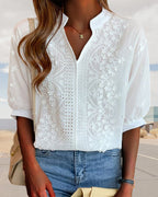 Carmen | Blusa con bordado y mangas sueltas con cuello en V