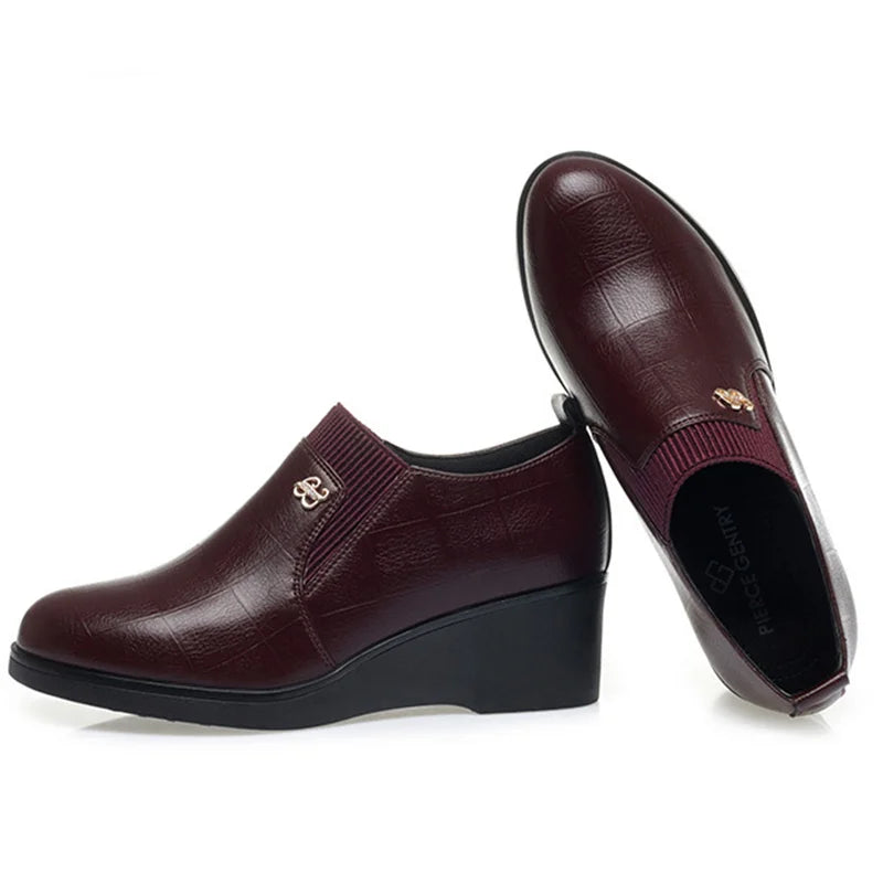 Zapatos de Cuña de Piel a la Moda