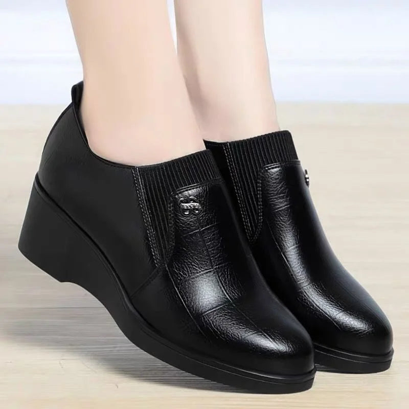 Zapatos de Cuña de Piel a la Moda