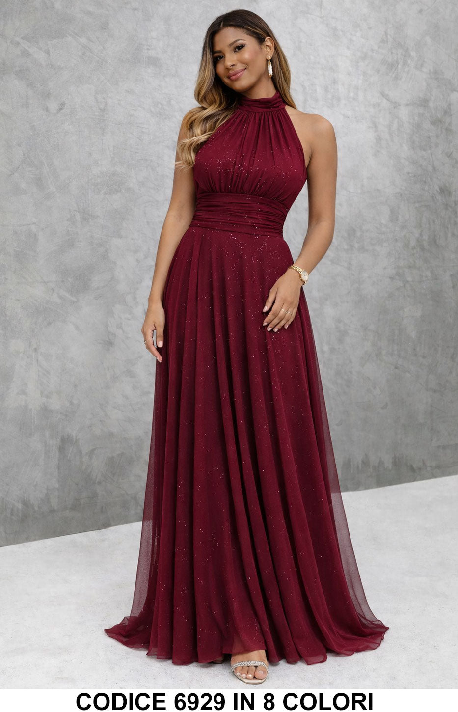Vestido largo elegante con lentejuelas y escote americano