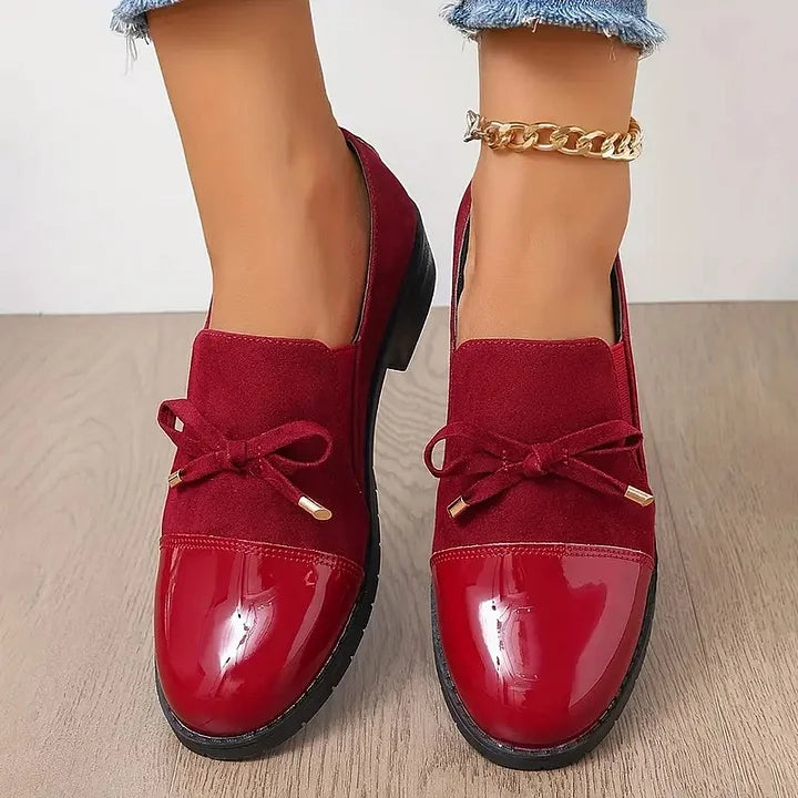 Mocasines Elegantes con Punta Redonda y Lazo Decorativo