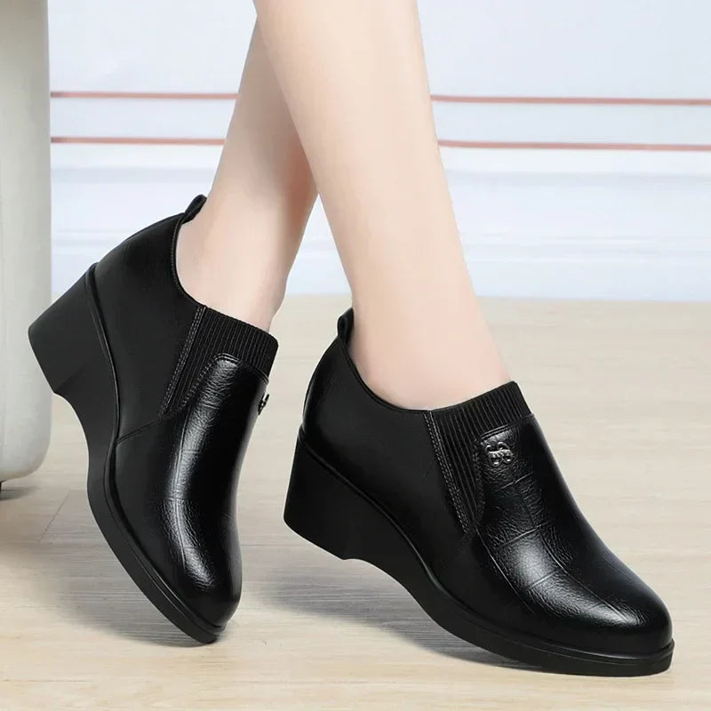 Zapatos de Cuña de Piel a la Moda
