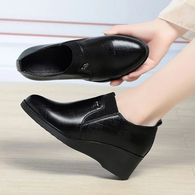 Zapatos de Cuña de Piel a la Moda