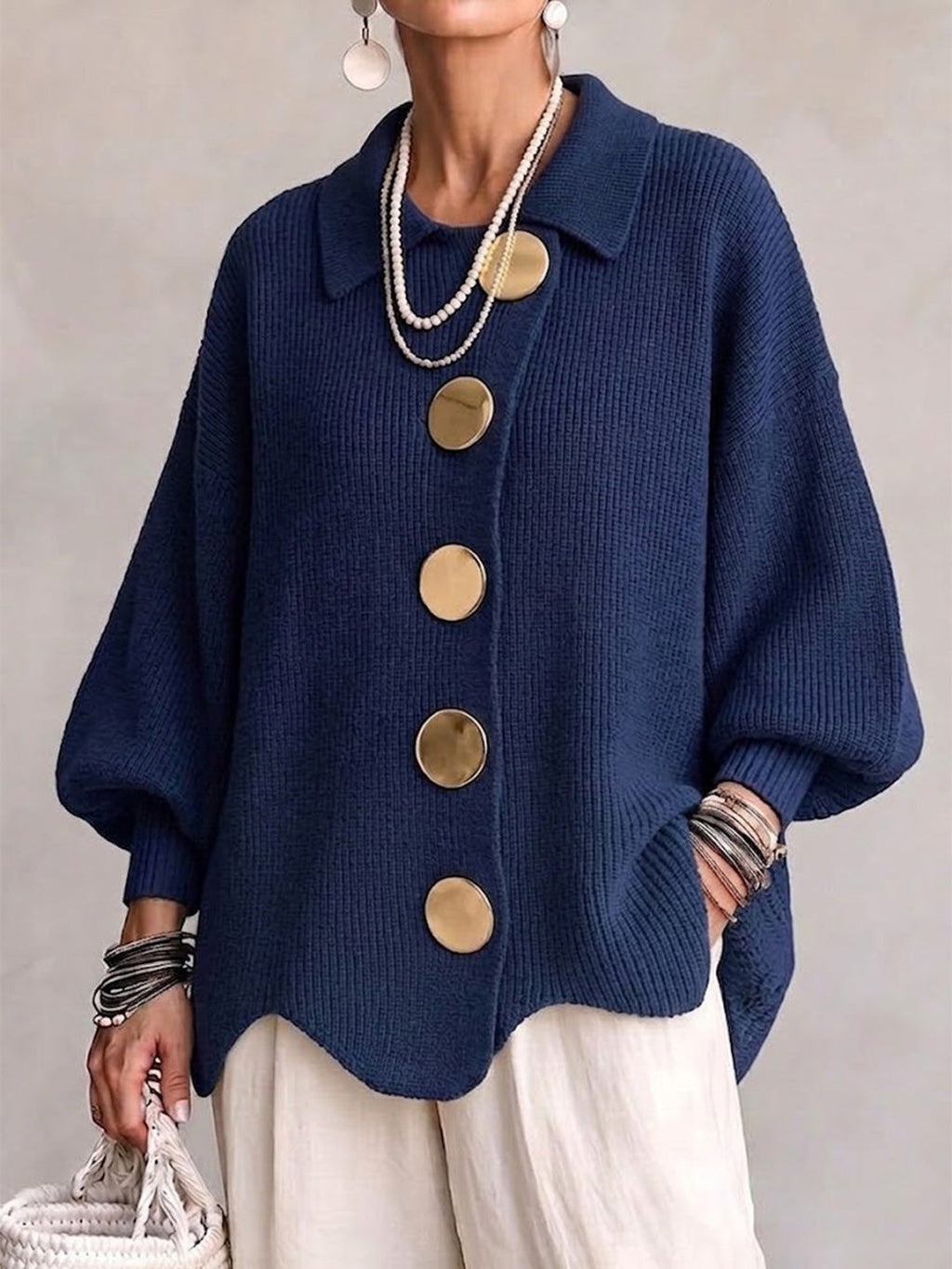 Valeria | Cárdigan Oversize con Cuello y Botones Metálicos