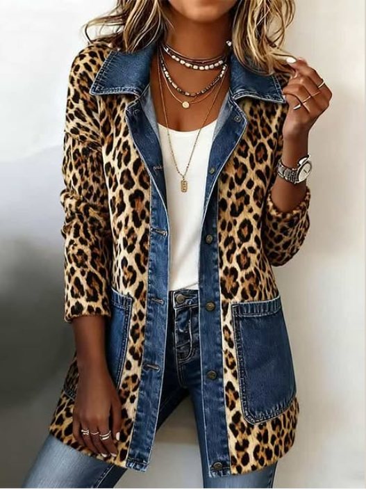 Charo | Chaqueta Larga de Leopardo con Vaquero